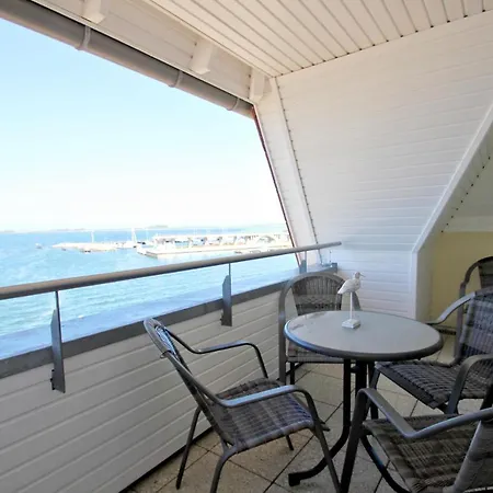 Hafennahe Mit Balkon Und Meerblick - Hafenhaeuser Wiek 06 Apartment Wiek auf Ruegen
