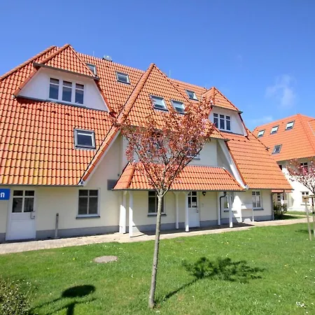 Apartment Hafennahe Mit Balkon Und Meerblick - Hafenhaeuser Wiek 06 Wiek auf Ruegen