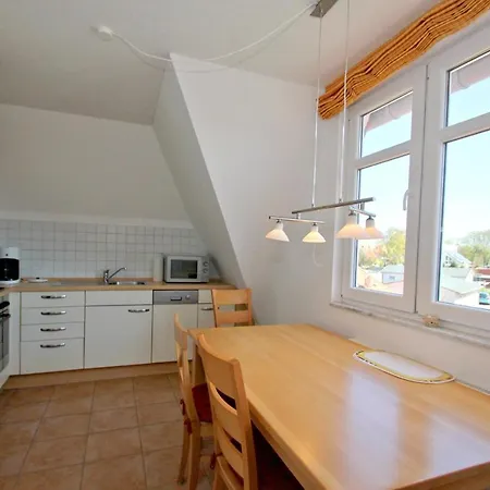 Hafennahe Mit Balkon Und Meerblick - Hafenhaeuser Wiek 06 *