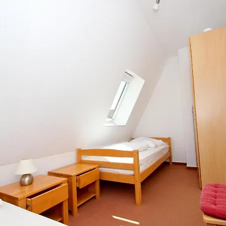 Apartment Hafennahe Mit Balkon Und Meerblick - Hafenhaeuser Wiek 06 *